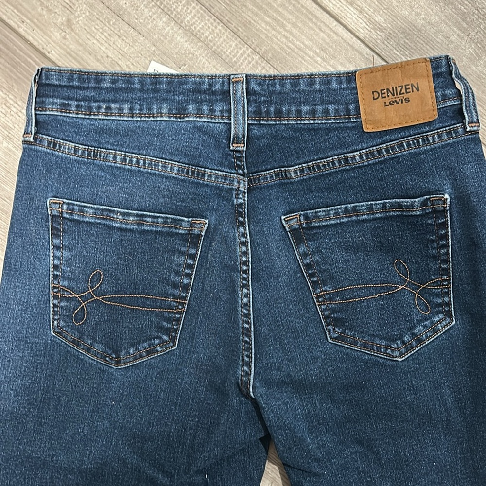 Denizen Levi’s Mid-Rise Boyfriend Size 6 W28 - Picture 10 of 11